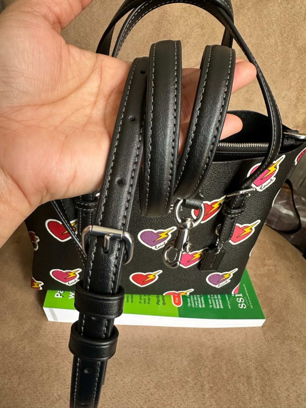 #92. Coach Mollie Tote 25 Heart Bolt Print 2-Way Bag CW435 Black New with Tag - Picture 5 of 13